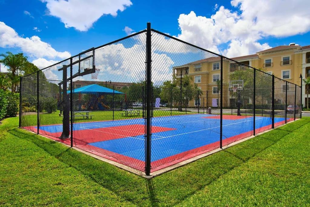Apartamento The Epic Lisbon Vista Cay Orlando Exterior foto